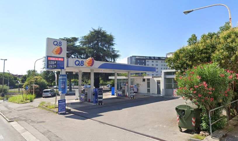 Immagine per I confini chiusi fanno impennare le vendite di carburante nel Goriziano ma non tutti sono d'accordo